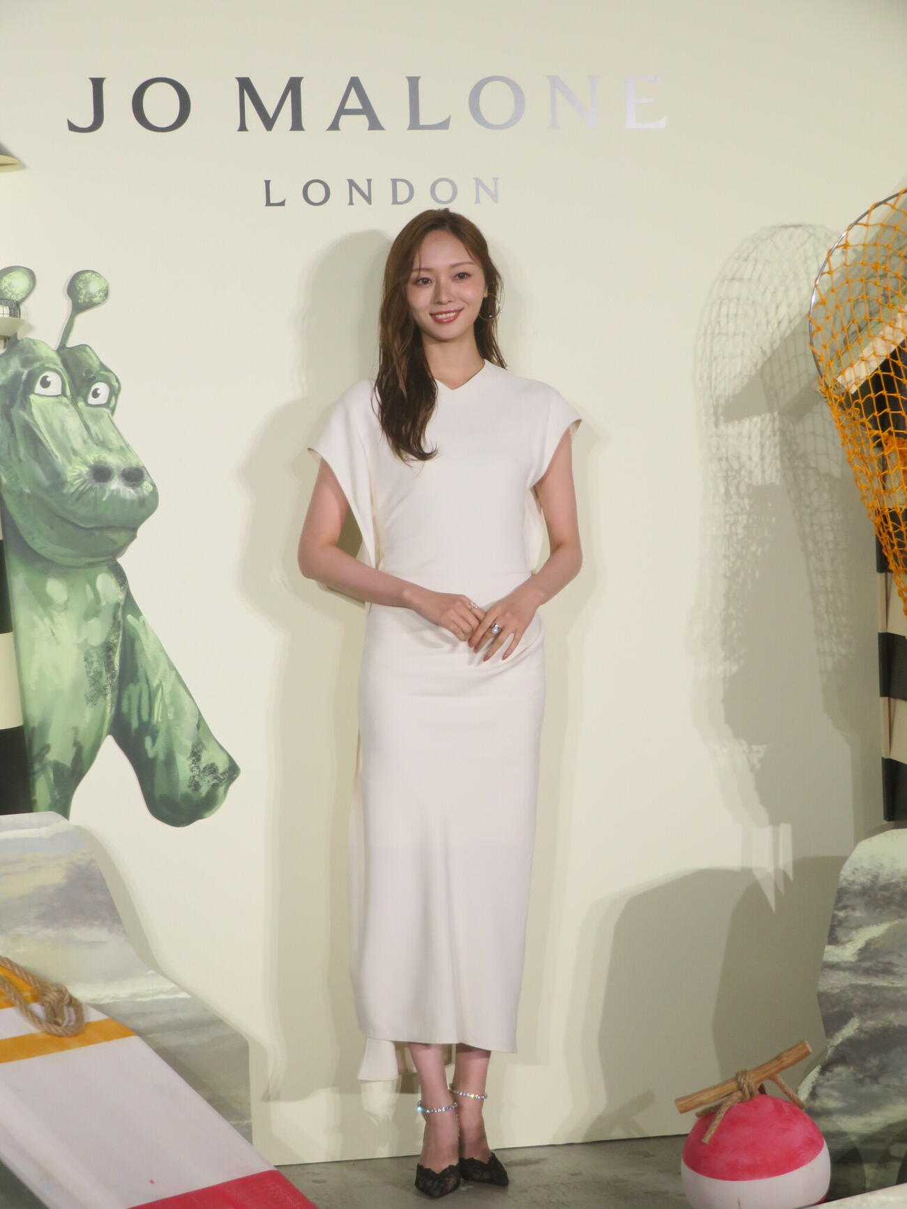 英国発フレグランスブランド「JO MALONE LONDON」の「シー　ソルト　アドベンチャー」ポップアップイベントフォトコールに出席した梅澤美波（撮影・川田和博）
