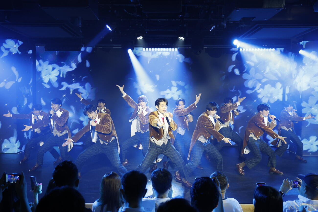 3日にシアターデビューした「Cloud ten」2組目