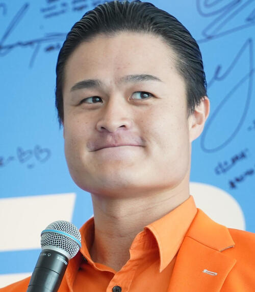 離婚公表のティモンディ高岸宏行「娘をハグで鼓舞！」新設インスタで娘の写真公開「鼓舞します」