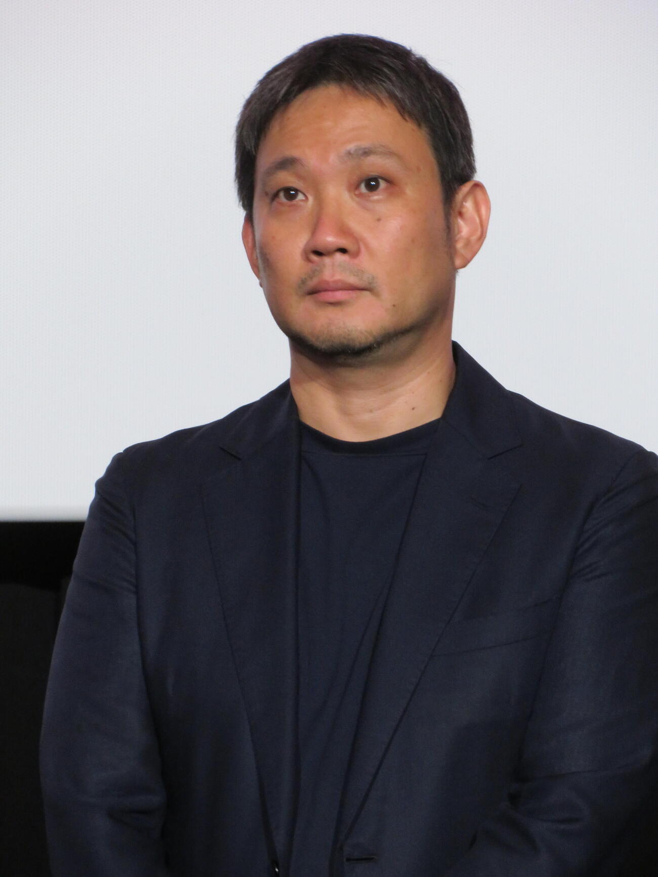 映画「急に具合が悪くなる」濱口竜介監督（2026年6月撮影）