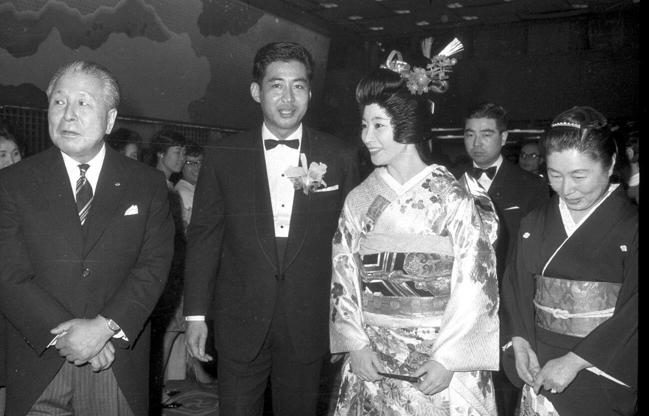 高島忠夫さん、寿美花代さんの結婚式（1963年2月撮影）