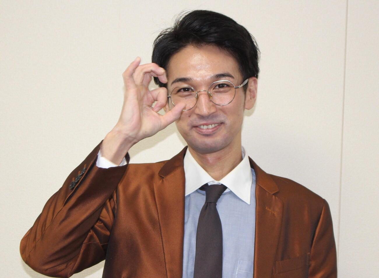 ピン芸人として、現状から「はみ出す」と誓うやまぐちたけし