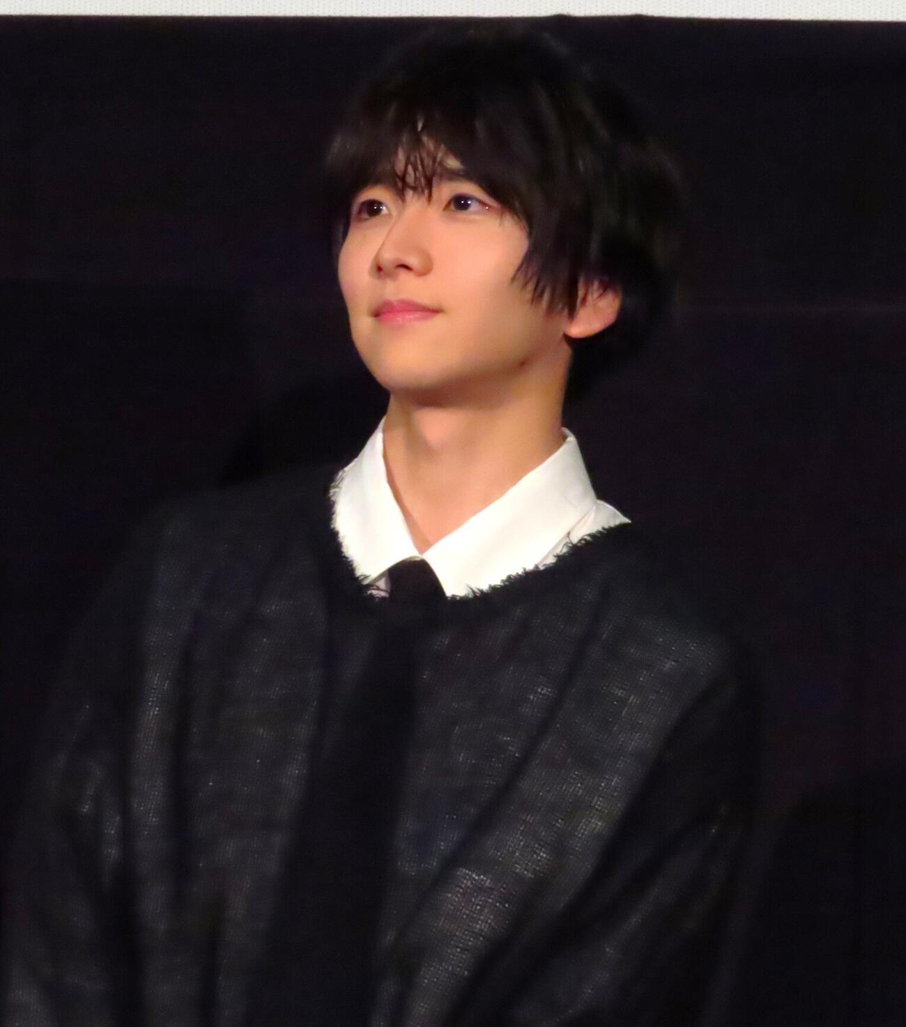 「口に関するアンケート」ティーチイン舞台あいさつに登壇した板垣李光人