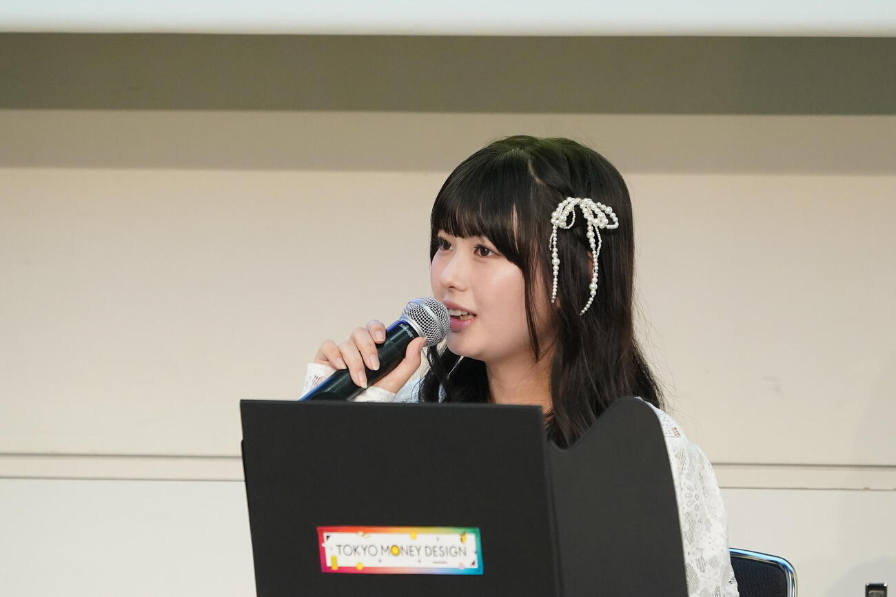 高校生向けマネーセミナー「アプデしよう！お金の知識」に参加した長浜広奈