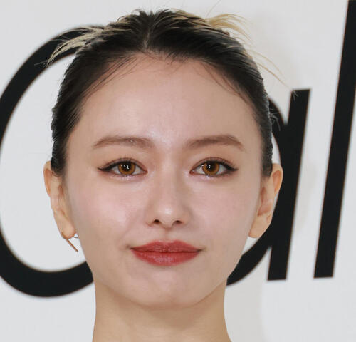 山本舞香の早朝５時台の第１子出産報告に夫のマイファスHiro「いいね」バンドは活動休止中