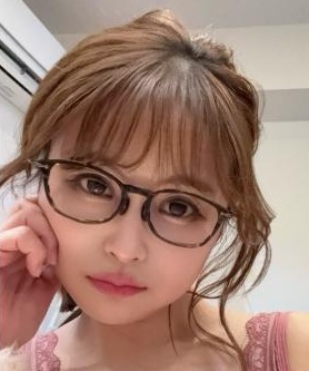 鈴木奈々のインスタグラムから