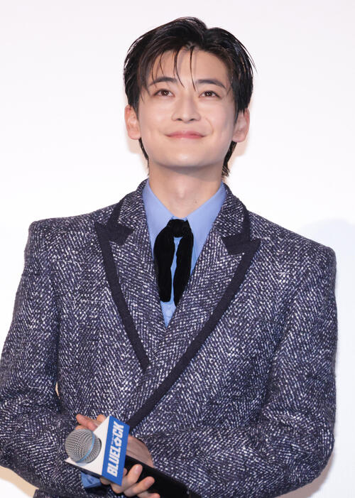 高橋文哉「ちょうど先輩風を吹かせようとしたら…」日本にいないはずの大先輩俳優参戦にびっくり