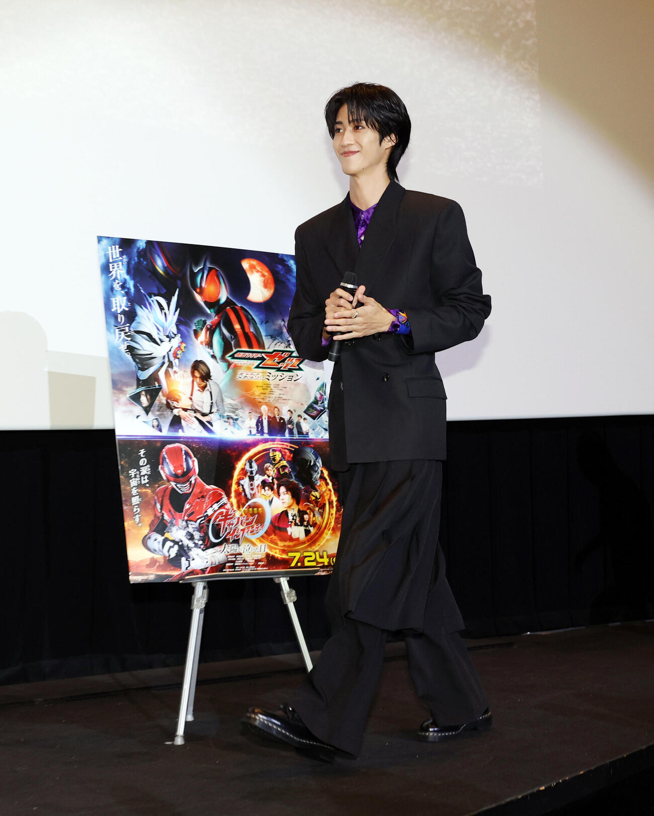「仮面ライダーゼッツ　さよならのミッション」舞台あいさつに登壇した曽野舜太（撮影・浅見桂子）