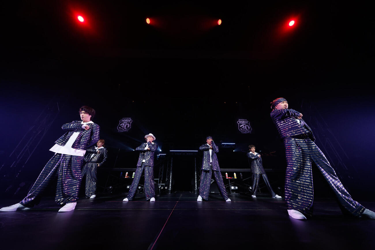 デビュー30周年に向けたメモリアルツアー「LIVE DA PUMP 2026 ROAD 2 DA 30th」をスタートしたDA PUMPのメンバー