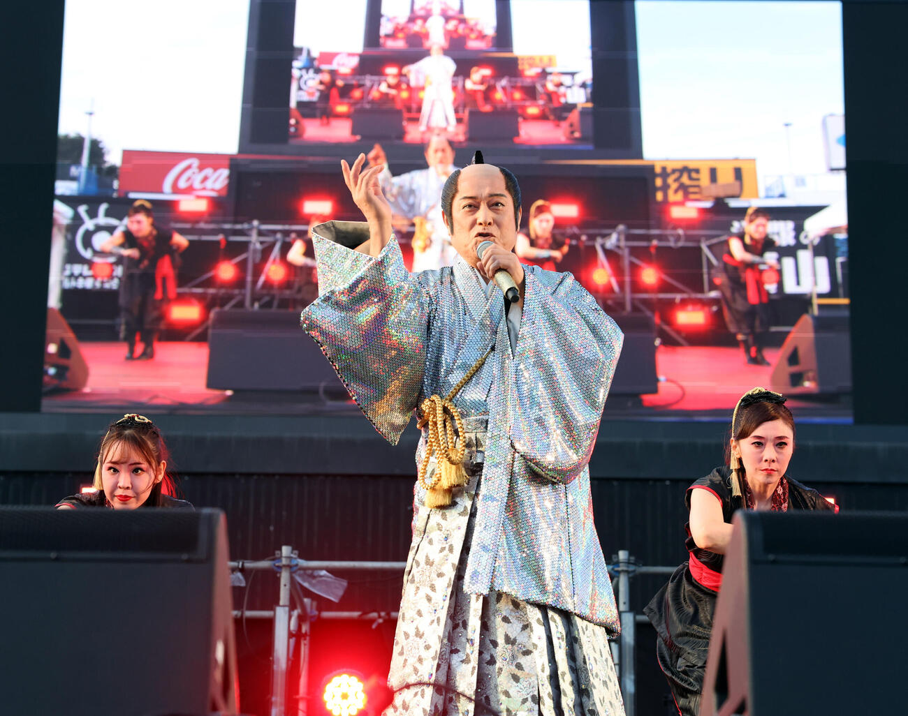 2026神宮外苑花火大会　圧巻のステージをを披露した松平健（撮影・浅見桂子）