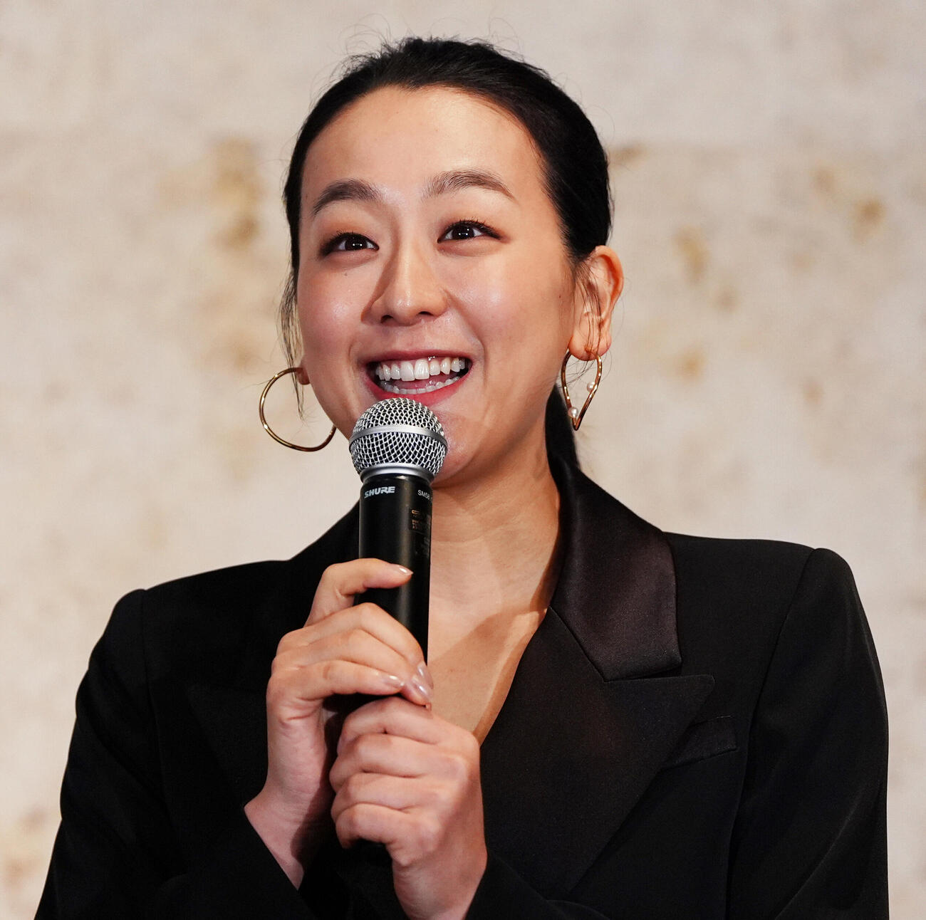浅田真央さん（2026年7月撮影）