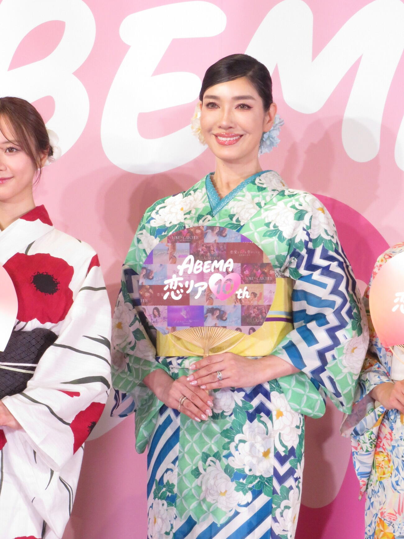 「ABEMA　恋リア　10th『恋の神回診断所』開催記者会見」に出席したアンミカ
