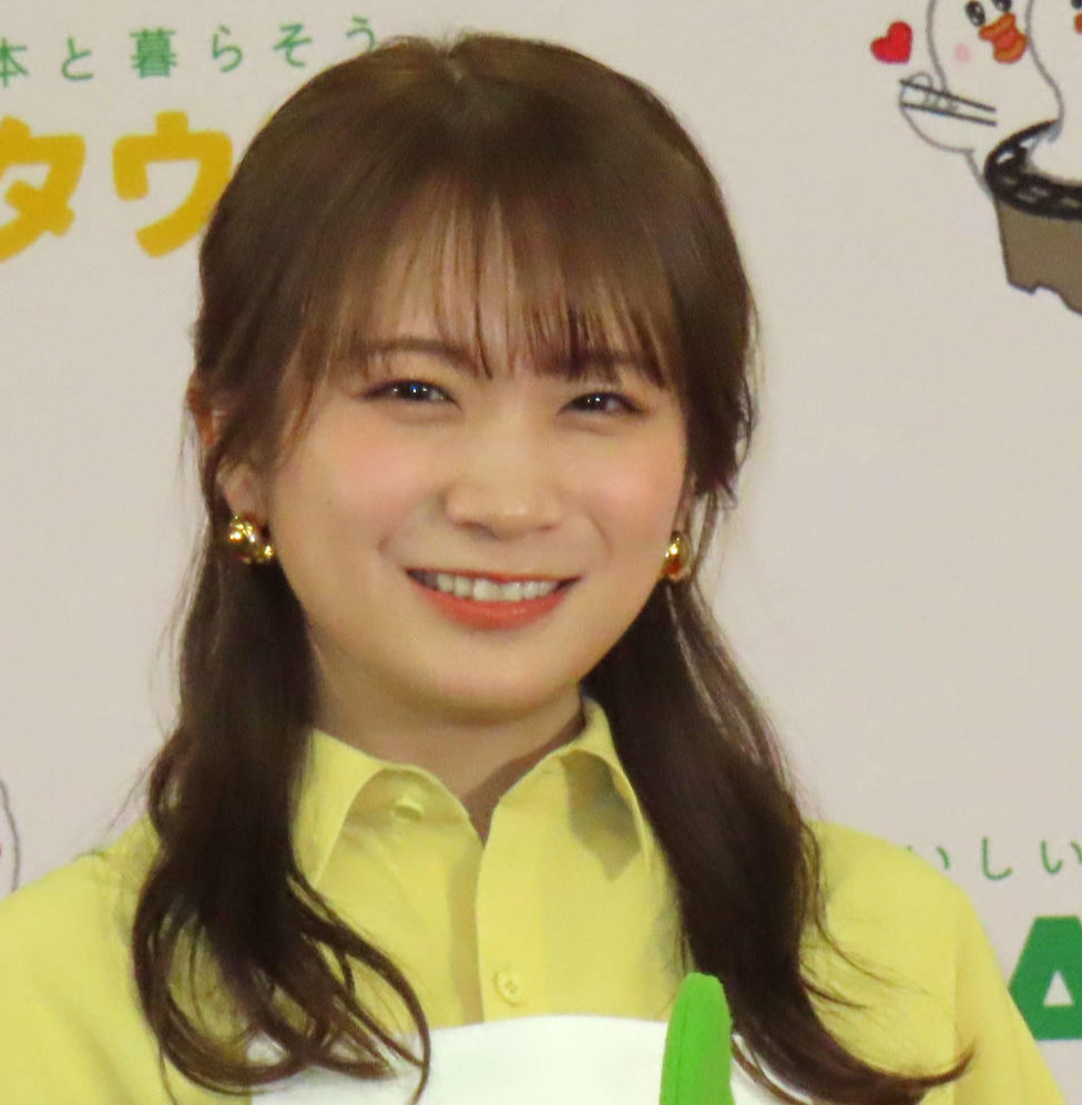 秋元真夏（2025年2月撮影）