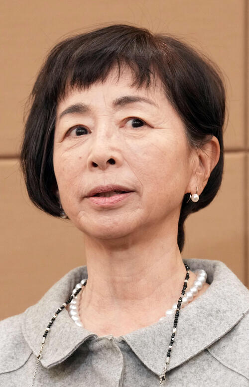 72歳阿川佐和子、63歳で熟年結婚をした夫とは「もう老老介護に入ってる感じ」