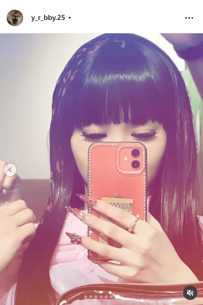 ASHAのインスタグラムから