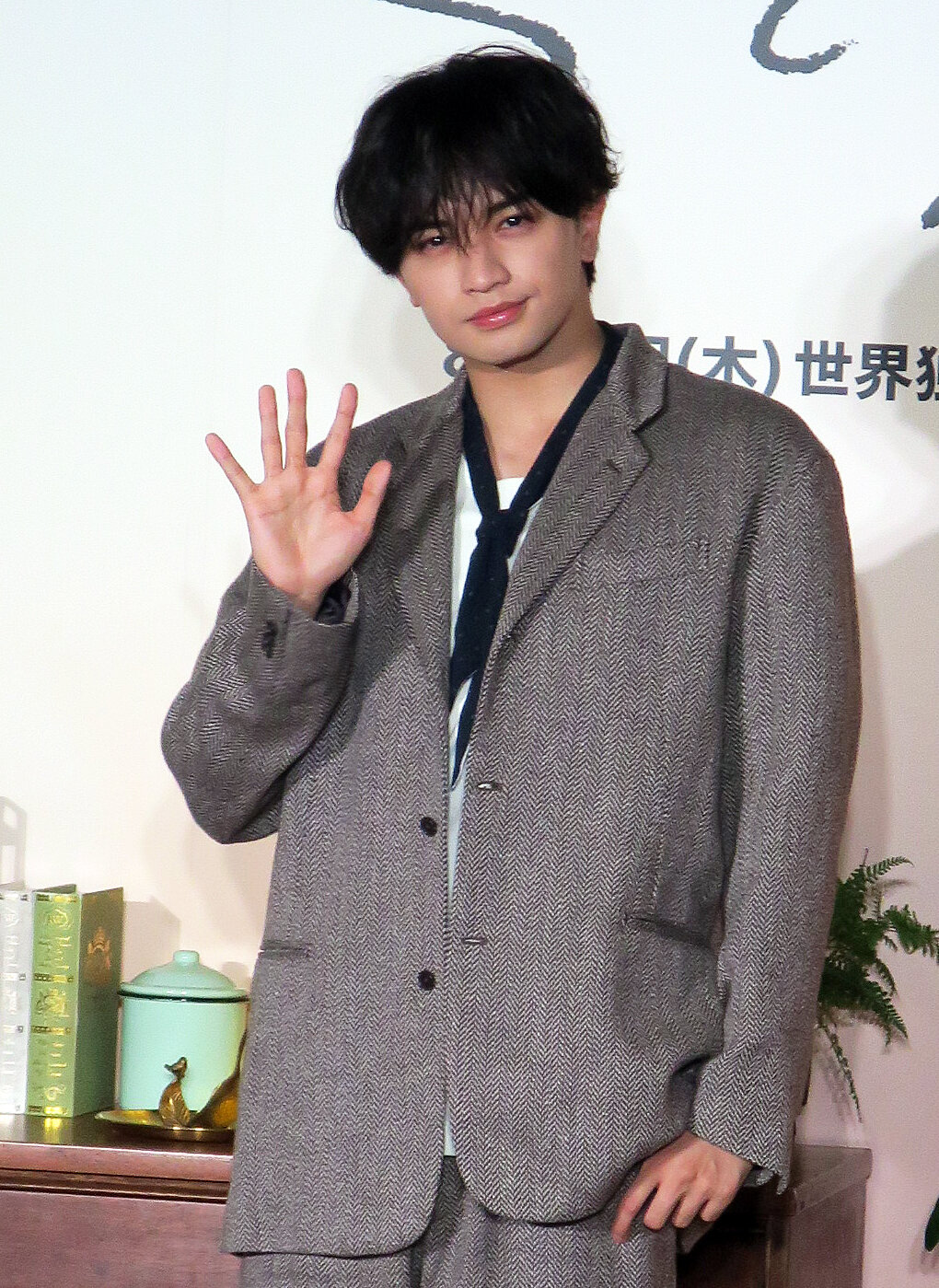 Netflixシリーズ「SとX」配信記念マスコミ取材会に登場した主演中島健人
