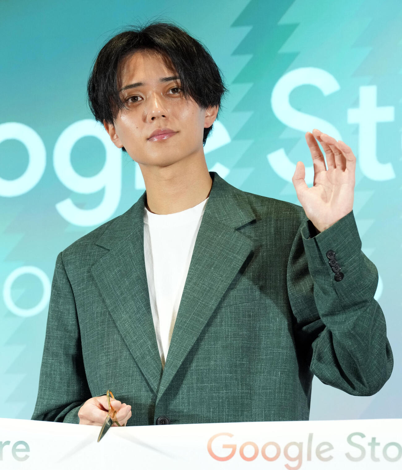 オープニングイベントに登壇し笑顔を見せるKing＆Prince永瀬廉（撮影・たえ見朱実）