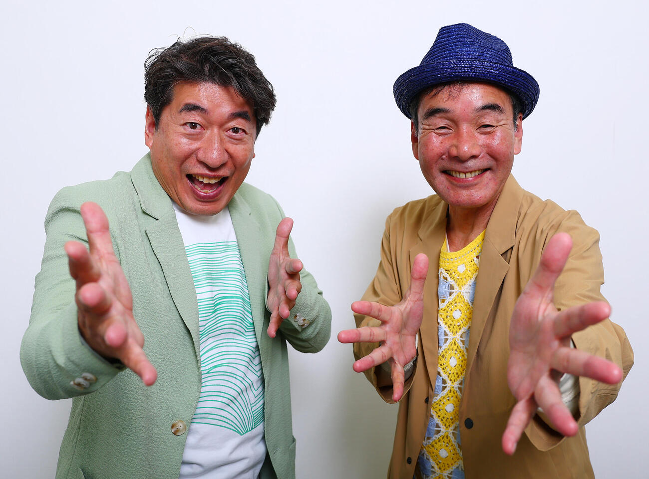 ダチョウ倶楽部の寺門ジモン（左）と肥後克広（2026年5月撮影）