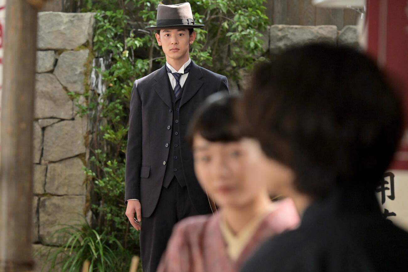 NHK連続テレビ小説「風、薫る」の1場面（C）NHK
