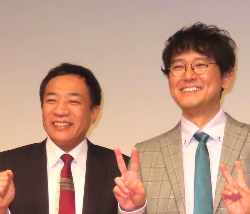 ナイツ塙宣之（左）と土屋伸之（2024年撮影）