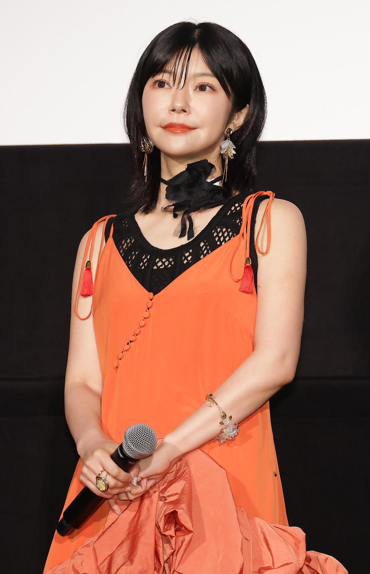 「機動警察パトレイバー　EZY」公開記念舞台あいさつを行った伊瀬茉莉也（撮影・中島郁夫）