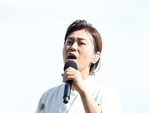 氷川きよし、松田聖子に憧れ歌手志すも「おじいちゃん先生」の懇願で演歌へ