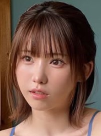 えなこのインスタグラムから