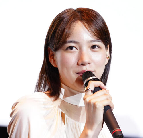 のん「サマソニ」出演前ショットに「イケメンだ」「カッコイイーー」「かわいい」の声