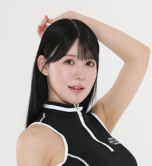IT企業OLグラドル木村絵里子、美肌際立つスケスケ黒ランジェリー姿に「ゾッコン」「ドキッ」
