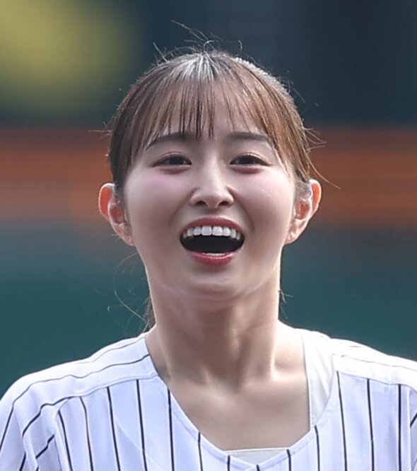 フリーの佐藤佳奈アナウンサー（2025年9月撮影）