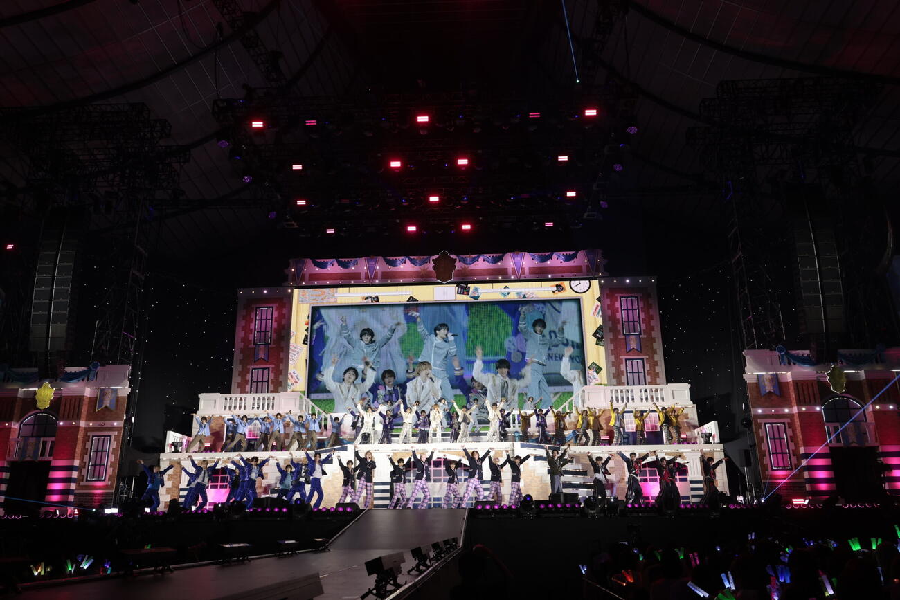 「EBiDAN THE LIVE 2026」でパフォーマンスするEBiDAN