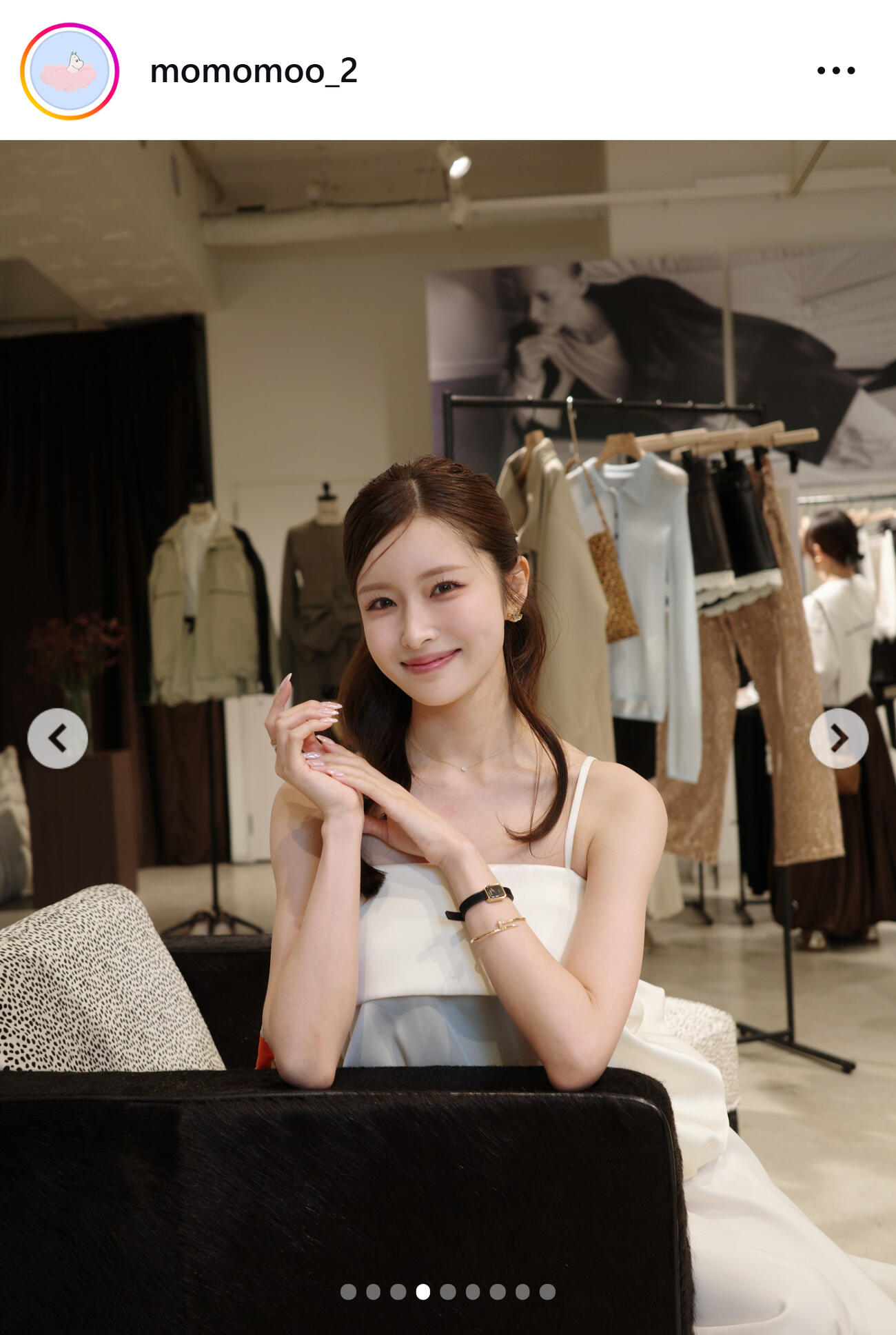 新山桃子のインスタグラムから