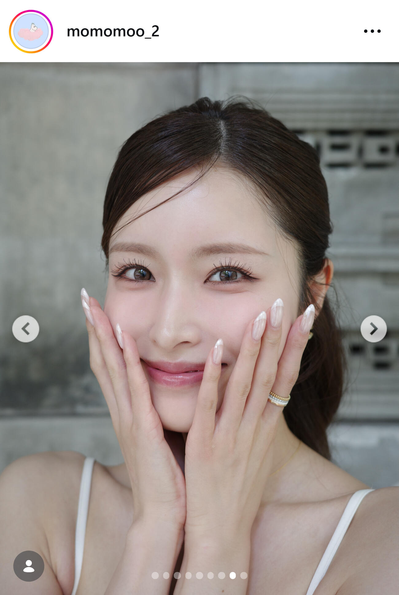 新山桃子のインスタグラムから