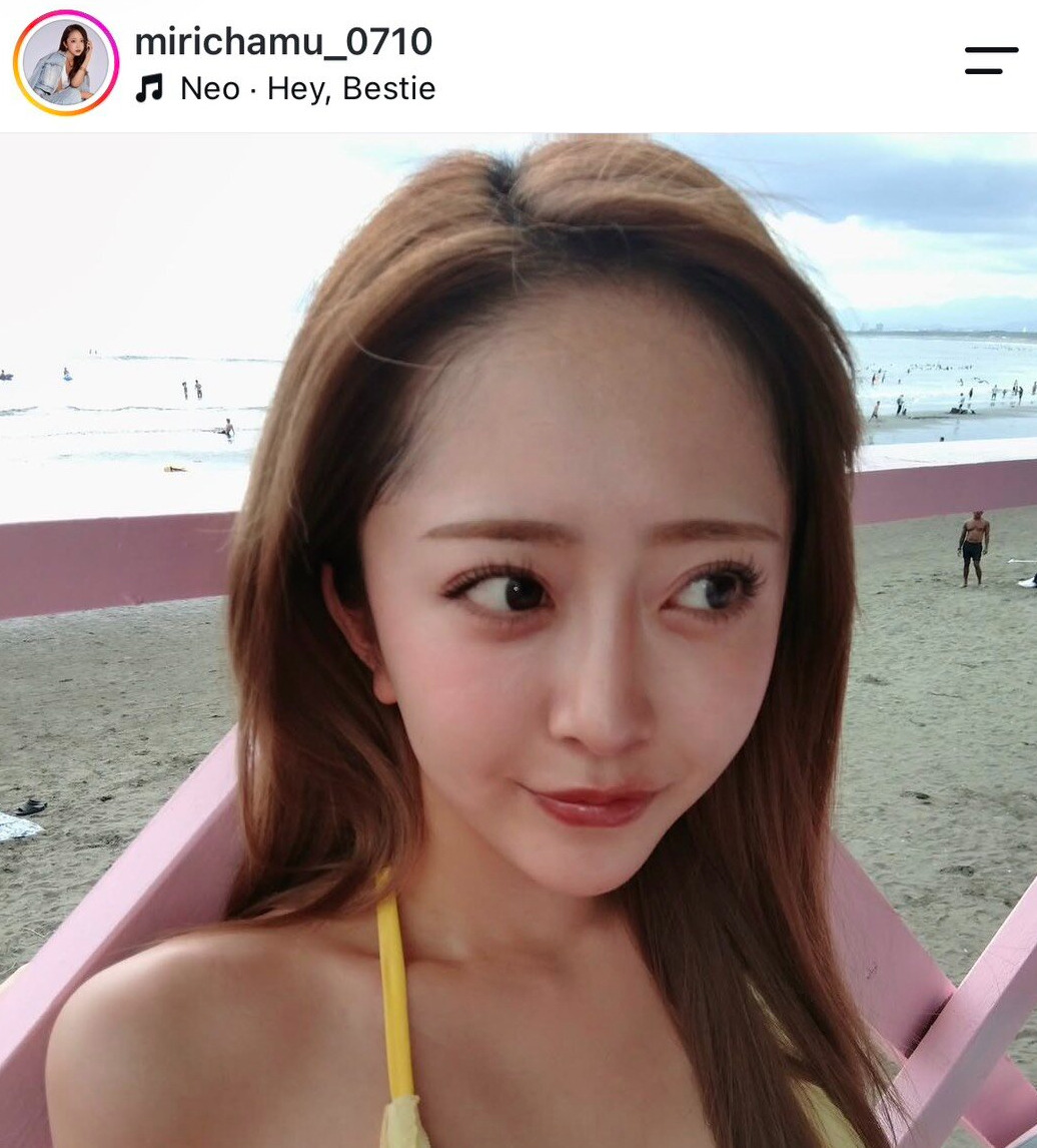 みりちゃむのインスタグラムから