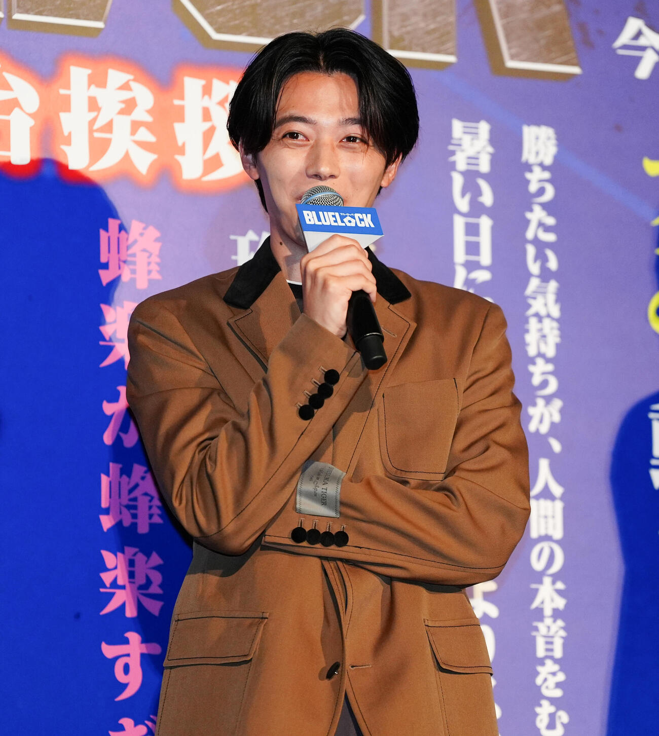 映画「ブルーロック」大ヒット御礼舞台あいさつに臨んだ櫻井海音（撮影・鈴木みどり）