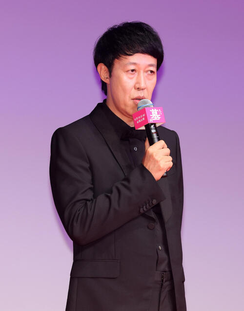 小籔千豊、新幹線で隣の女性不機嫌で席移られる「インスタのDMに理由だけ送ってもらえたら」