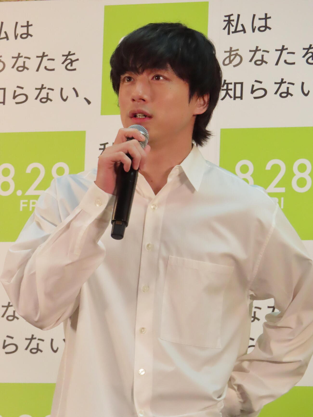 映画「私はあなたを知らない、」公開直前大ヒット祈願イベントに登壇した坂口健太郎（撮影・鎌田良美）