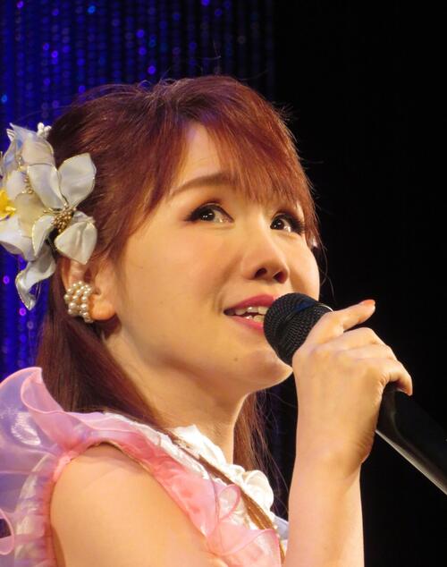 大沢桃子、演歌界のシンガー・ソングライター　納涼ライブで「いのち燦々」熱唱