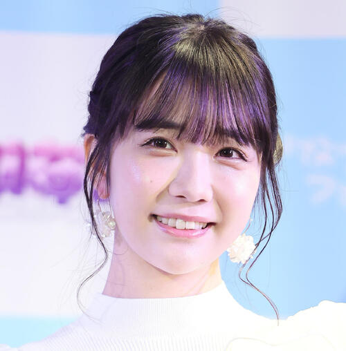 氷室京介名曲から命名グラドル、ハイレグ衝撃バストからヘソ下まで大胆露出「すごない！?」公開