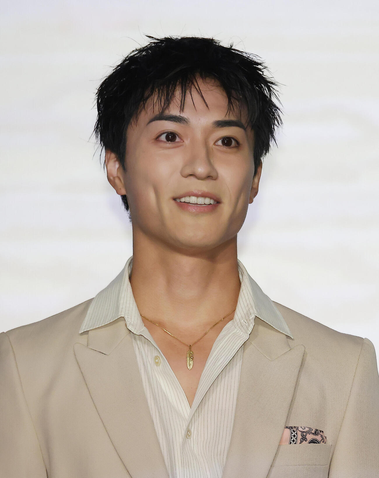 映画「ウォーターガーディアンズ」公開記念舞台あいさつを行う砂田将宏（撮影・中島郁夫）