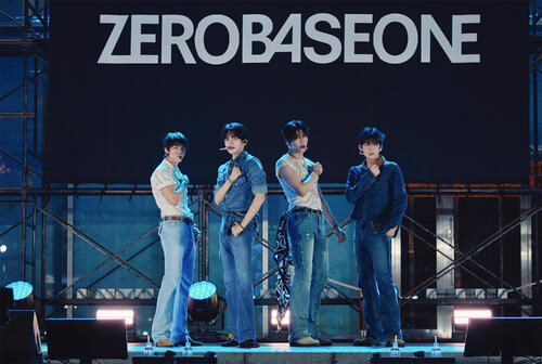 ZEROBASEONEフリーライブに約4000人　Omoinotake藤井怜央とコラボ実現