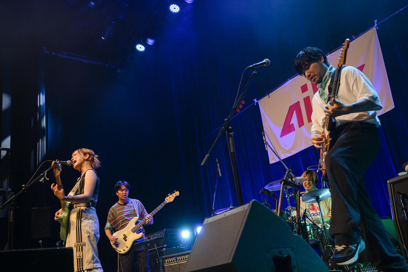 落語とライブのジョイントイベントを行ったアンジェリーナ1／3（