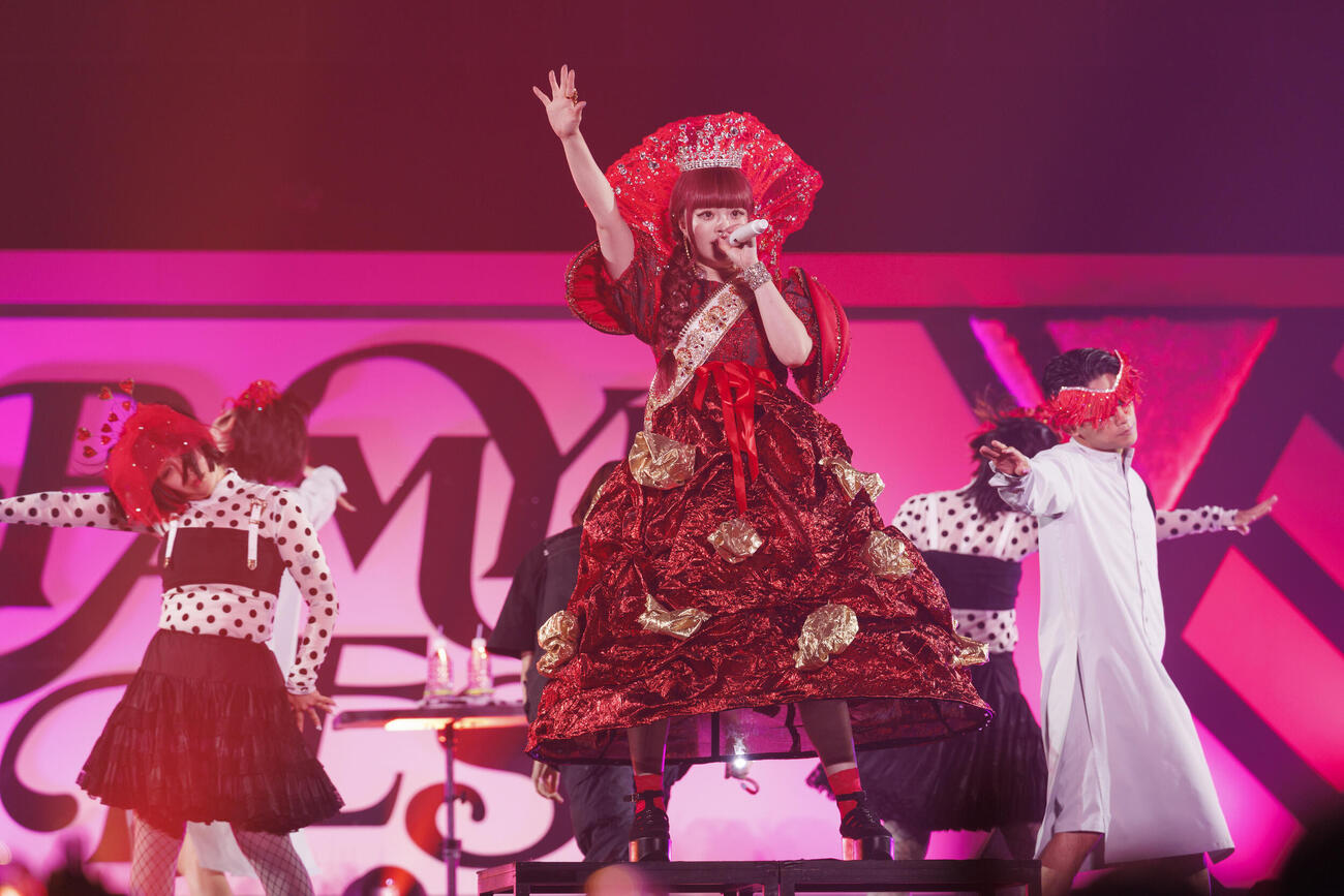 「PAMYU FES　～Kyary Pamyu Pamyu 15th Anniversary～」でパフォーマンスを披露したきゃりーぱみゅぱみゅ（石井亜希氏/ヨシモリユウナ氏撮影)