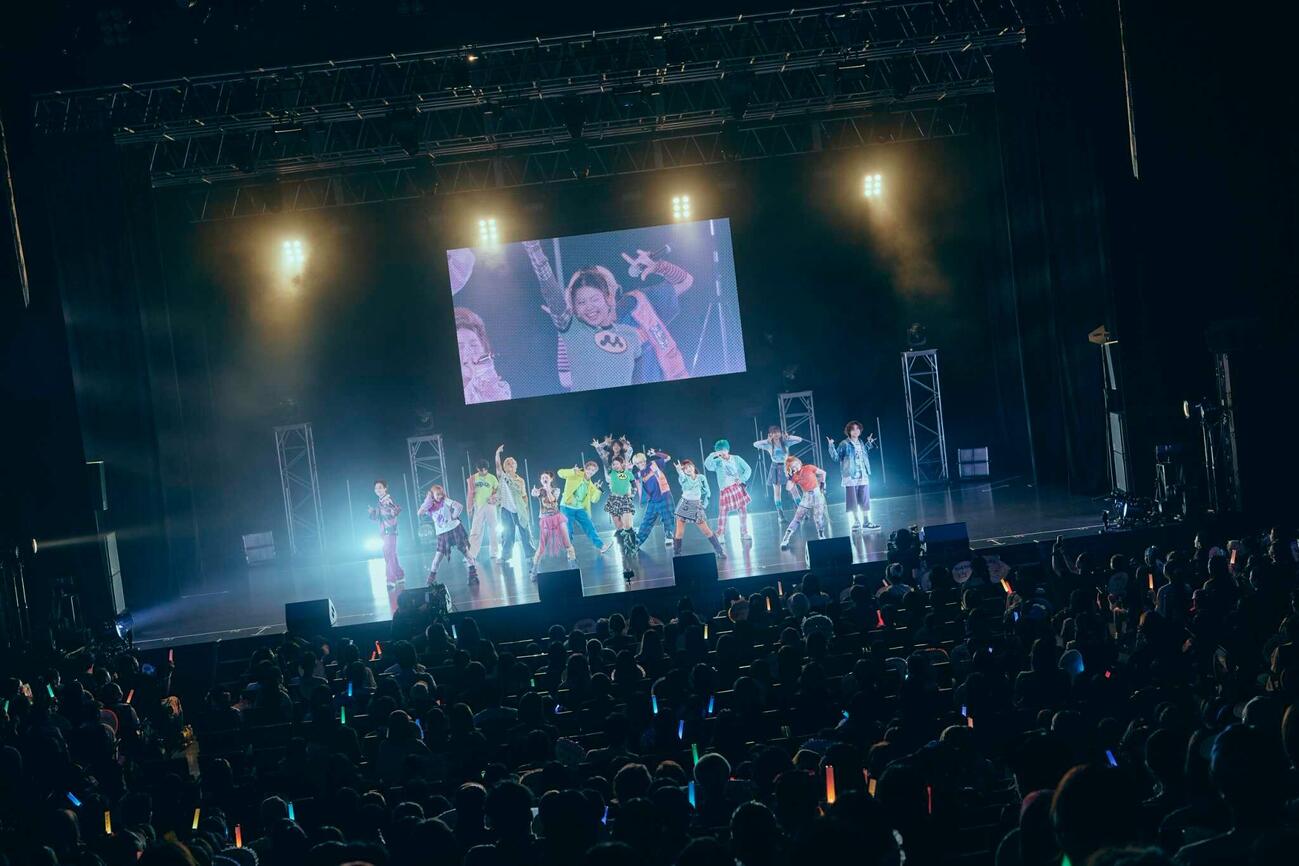 「PG CLASS PARTY」でパフォーマンスするPG