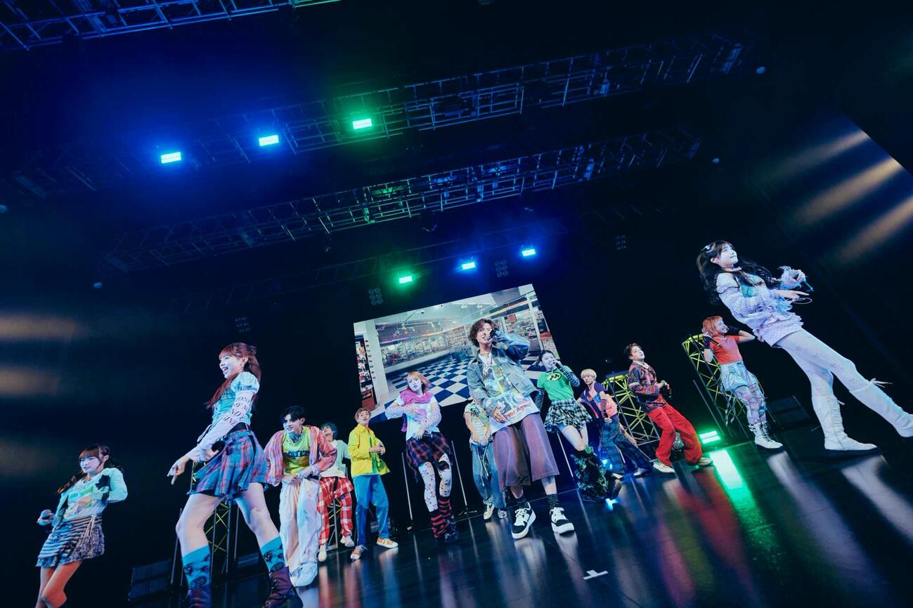 「PG CLASS PARTY」でパフォーマンスするPG