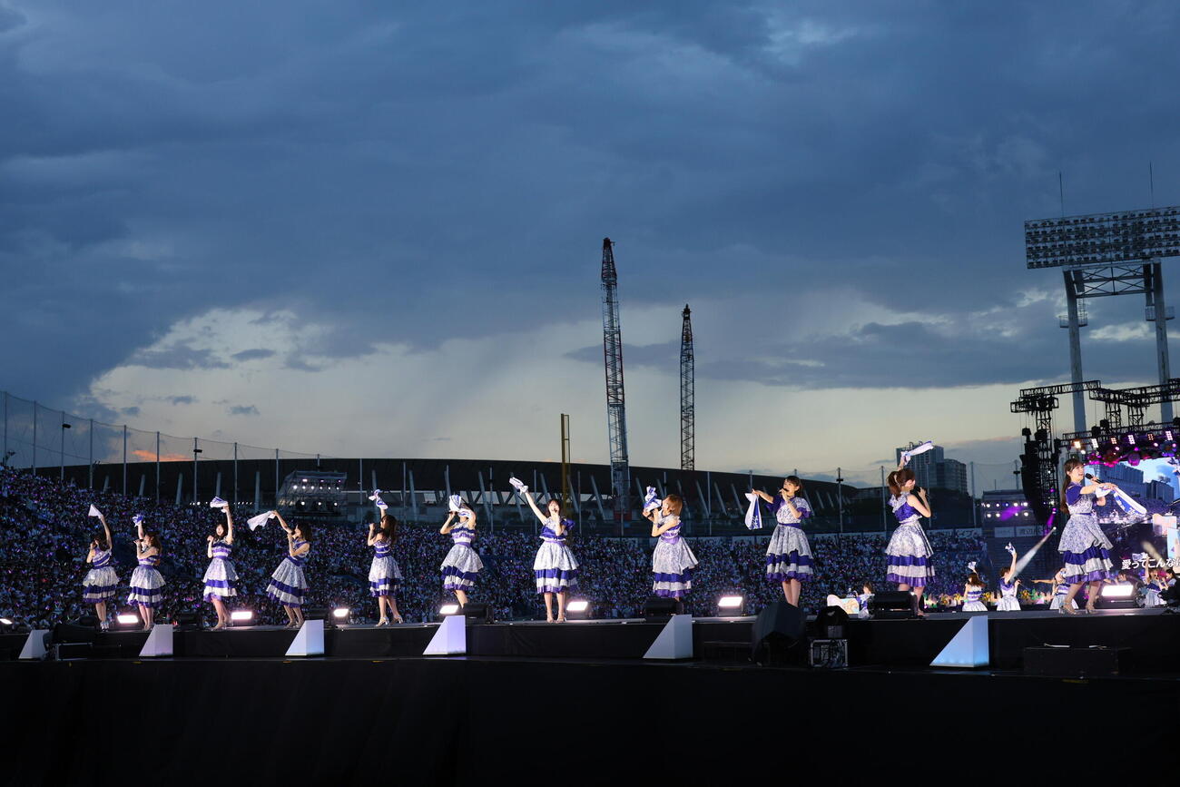 「真夏の全国ツアー2026」千秋楽公演を行った乃木坂46（C）乃木坂46LLC