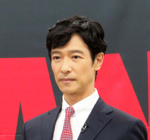 VIVANT「野崎を撮る謎の女」の正体判明…本人自らSNSで反応、島根県親善大使の美女だった