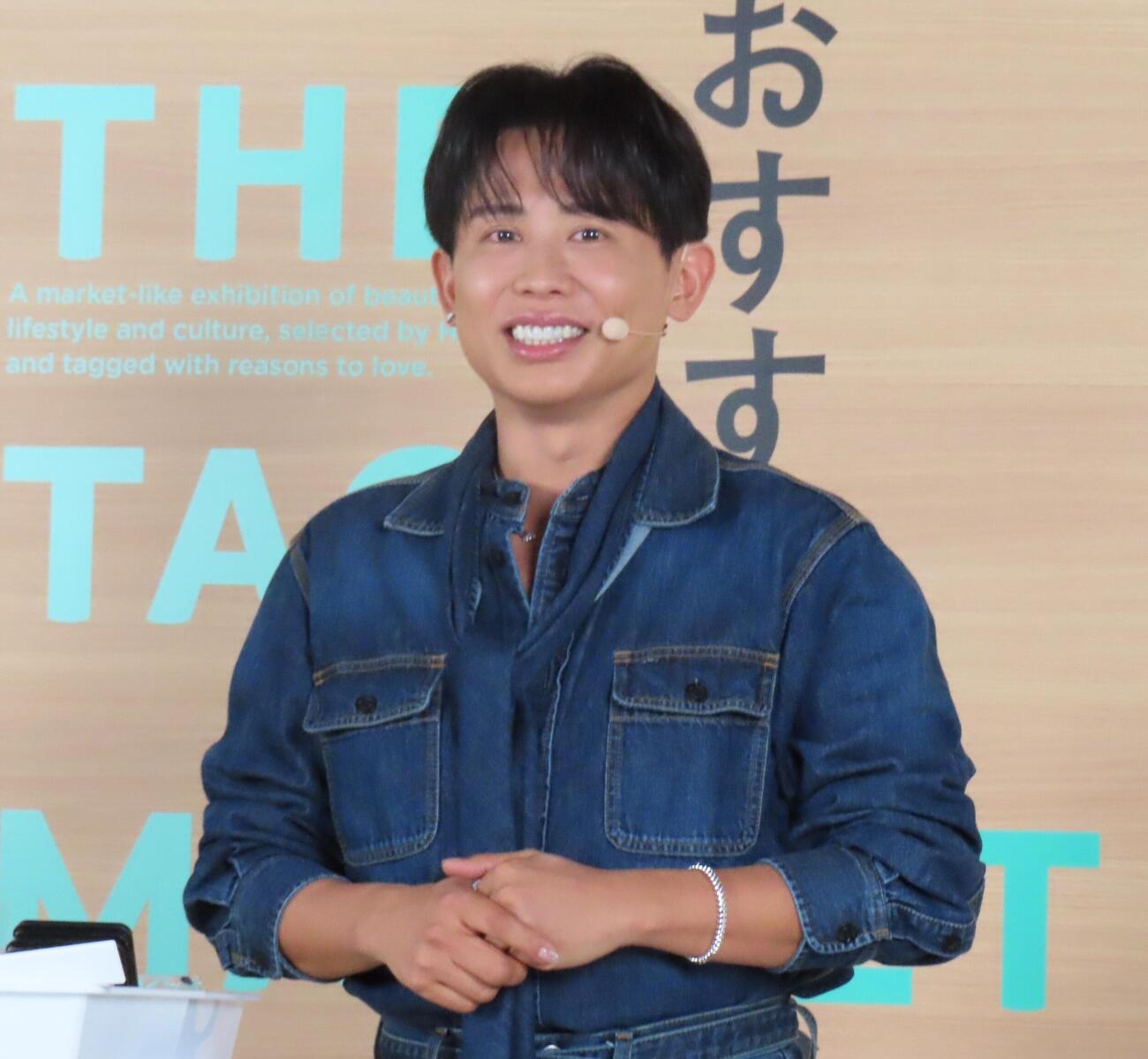 「THE TAG MARKETおすすめには、愛がある。展　夏休み特別企画『ヒロ先生の肌と美の学び舎』」イベントに出席した小田切ヒロ