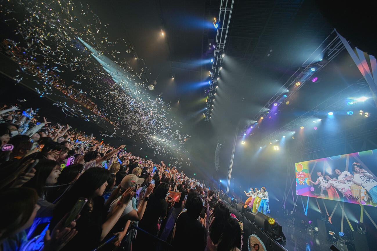 初の東名阪Zeppツアー「モナキやで☆しらんけど」最終公演を行ったモナキ　Shotaro Yaoita氏(NEWFATGLORYFILMS)、Sho Honda氏、松本享恭氏、ヤマダユウスケ撮影氏、外部提供

