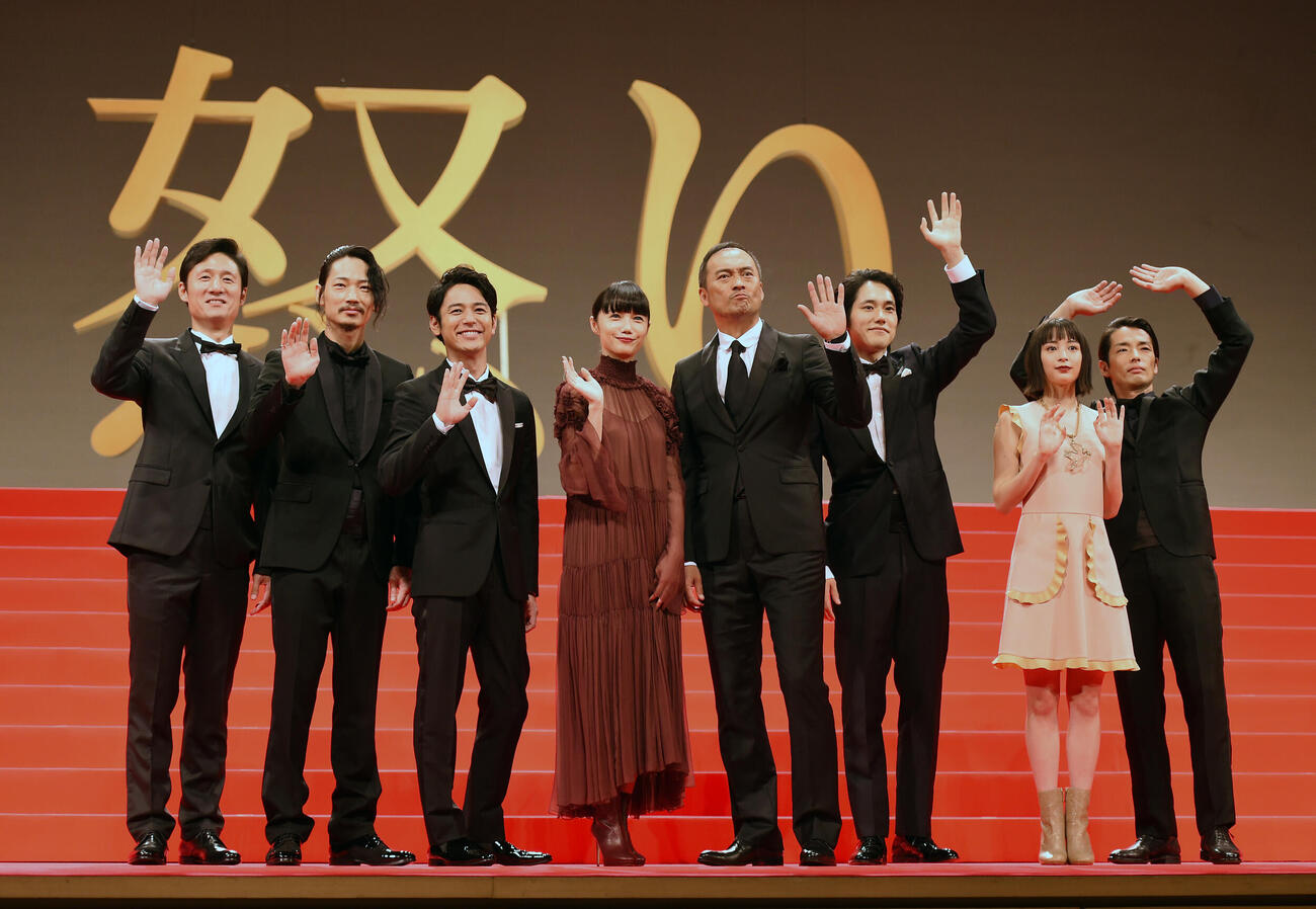 映画「怒り」ジャパンプレミアに登壇した李相日監督、渡辺謙ら出演者たち（2016年9月撮影）